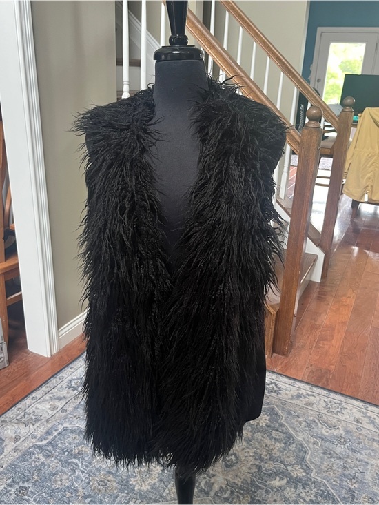 CAbi Jackets & Blazers - CAbi Black Long Shag Faux Fur Sleeveless Vest